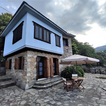 فيلا Cozy Blue Stone House With A Great Sea View. تساغارادا المظهر الخارجي الصورة